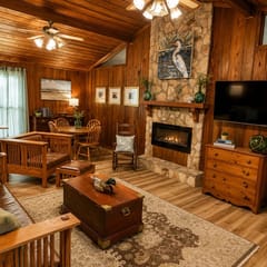 Fish On!  Bay Views, Covered Boat Parking, Pet Friendly
